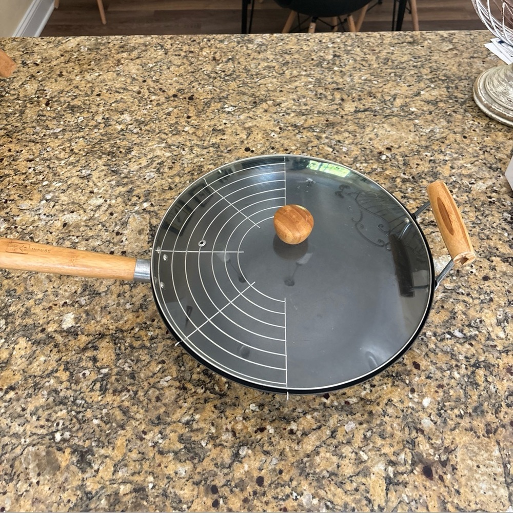 INFUSE CARBON STEEL WOK BAMBOO HANDLE GLASS LID WIRE RAC 14”